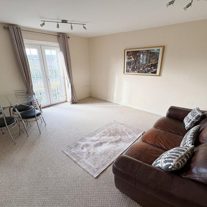 2 bedroom flat to rent - Photo 1