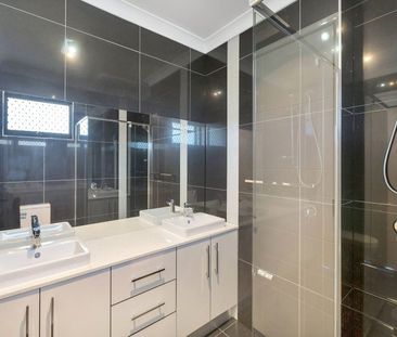 29 Rawlins Crescent, North Lakes QLD 4509 - House For Rent - $590 |... - Photo 4