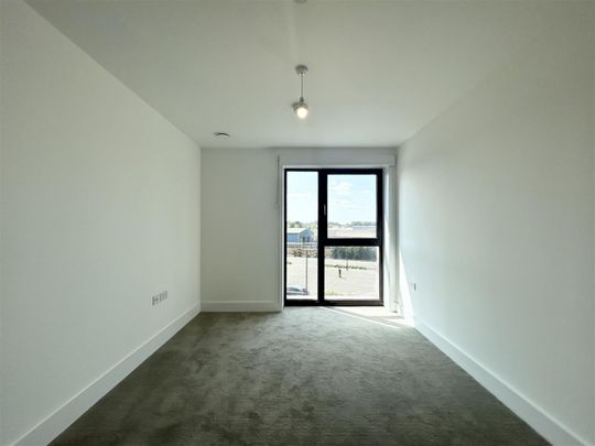 House To Let - Photo 1