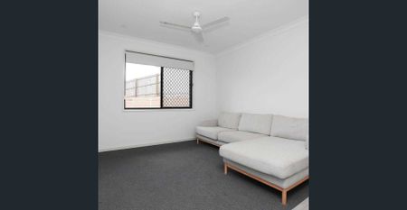 Great 3 Bedroom Home - Photo 5