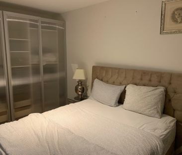 Te huur: Johan Hofmanstraat, 1069 KD Amsterdam - Photo 2
