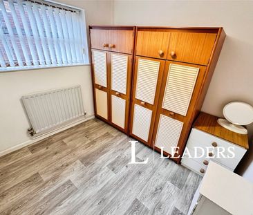 3 bedroom bungalow to rent Carroll Drive, ST3 - Photo 2