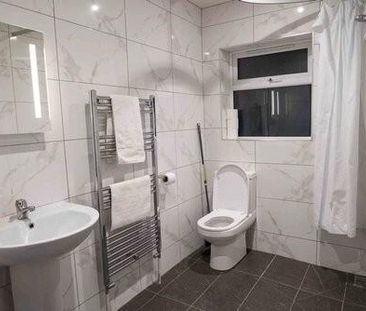 B White Hall, 1 Dhu Varren, Portrush, BT56 8EN - Photo 5