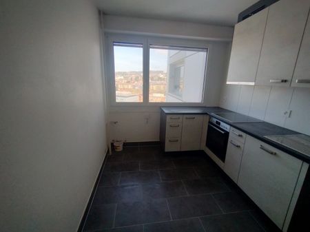 Apartment - Photo 3