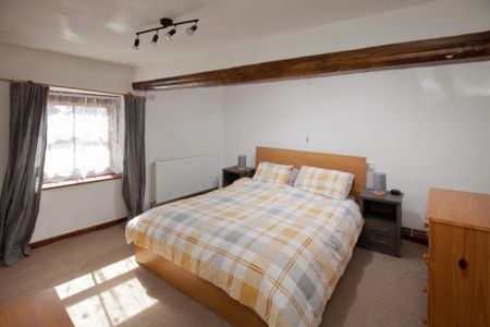 1 bedroom terraced house to rent - Photo 2