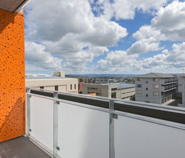 The Orange - Photo 3