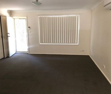 Quiet living in Hillvue - Photo 2