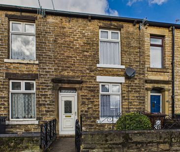 2 bedroom terraced house to rent - Photo 2