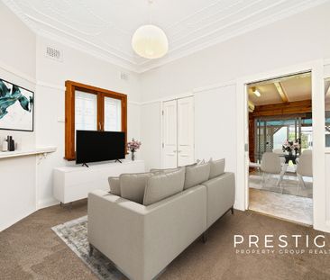 253 West Botany Street, Banksia NSW 2216 - House For Rent | Domain - Photo 1