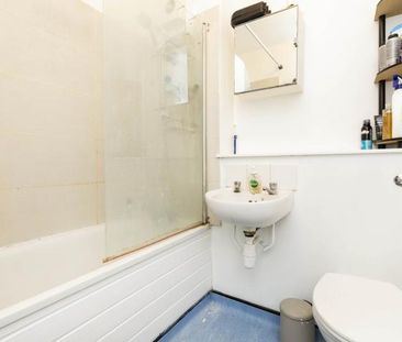 Modern Sharers Apartment - Photo 6