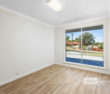 LIFESTYLE HOME IN SOUGHT AFTER LOCATION! - Photo 2