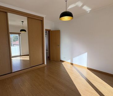 4 Bedroom House with parking, Livramento, Cascais - Photo 2