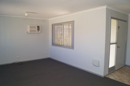 Quiet Court! - Photo 2