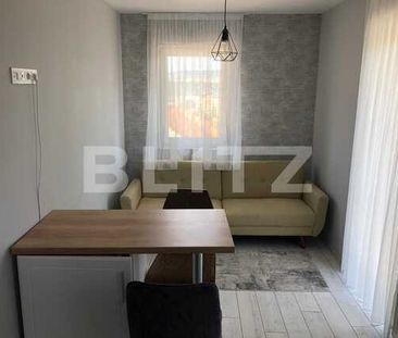 Apartament 2 camere, semidecomandat, 40 mp, zona UMF - Photo 2