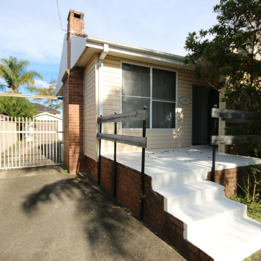 Neat & Spacious Home in a Convenient Revesby Location - Photo 1