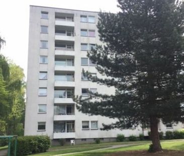 Freundliche und helle 2,5 Zimmer-Wohnung mit Balkon in Schildesche / Freifinanziert - Photo 1