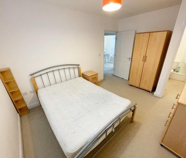 2 bedroom apartment to rent - Photo 6