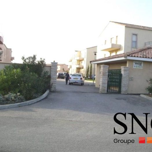 T3 AVEC BALON, PARKING ET PISCINE DANS LA RESIDENCE - Photo 1