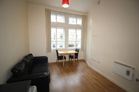 2 bedroom Apartment to rent in Mosley Street, Newcastle Upon Tyne, Tyne And Wear ne1 - Photo 3