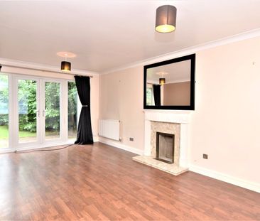 Churchfields, Shoeburyness, Southend-on-Sea, SS3 8TN - Photo 2