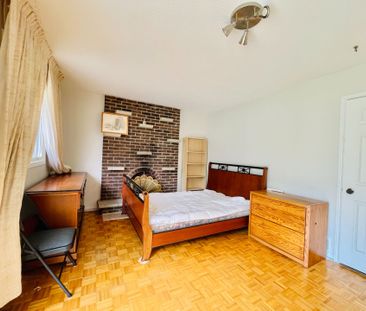 For Lease - 99 Bushmills Square Unit# Ground Floor Studio, Toronto,... - Photo 4