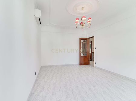 Santa Iria de Azoia, Lisbon - Photo 5