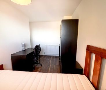 3 Bed Flat, Hatherley House, E17 - Photo 5