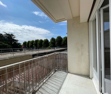 Location Appartement 2 pièces 38m² - Photo 3