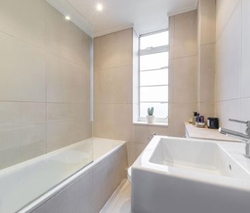 2 Bed Flat, Hillfield Court, NW3 - Photo 6