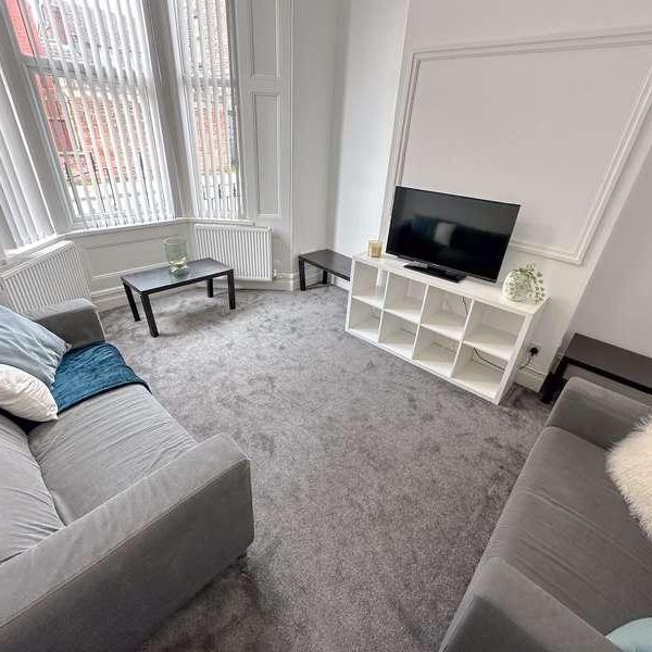 Bradfield Street, L7 - Photo 1