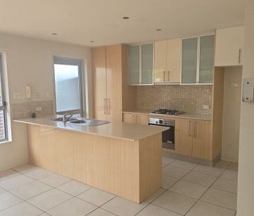 AVAILABLE 24 FEBRUARY ! - Photo 6