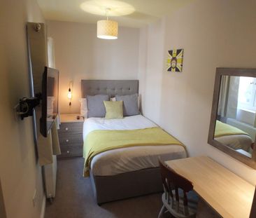 1 bedroom in a house share to rent - Photo 5