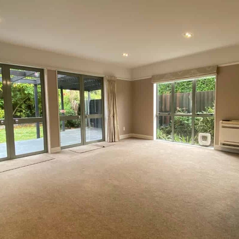 This well-presented residence on Rudleigh Avenue - Photo 1