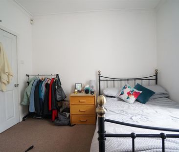 13 The Crescent - Photo 3