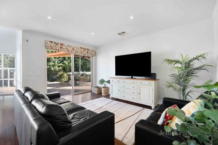 12 Oakdene Court, Ballarat North - Photo 5