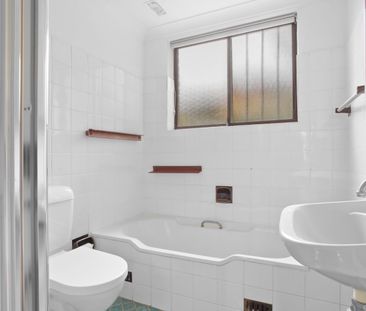 Home For Rent - Photo 6