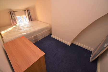 1 bed Flat for Rent - Photo 4