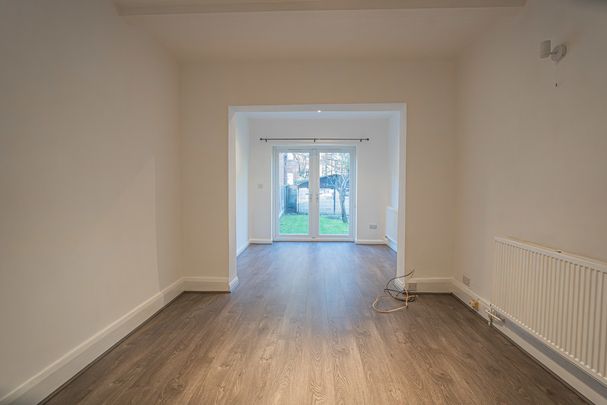 3 Bedroom For Rent - Photo 1