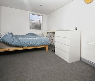 3 bedroom apartment to rent - Photo 6