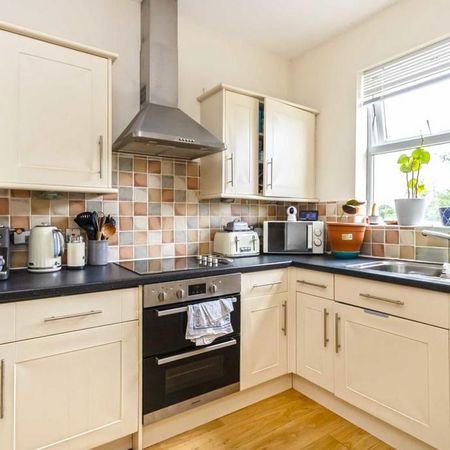 1 bedroom flat to rent - Photo 3