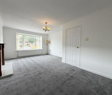 Laurelbanks, Heswall - Photo 3