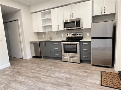 352 Hirst Avenue - 7 - Photo 5