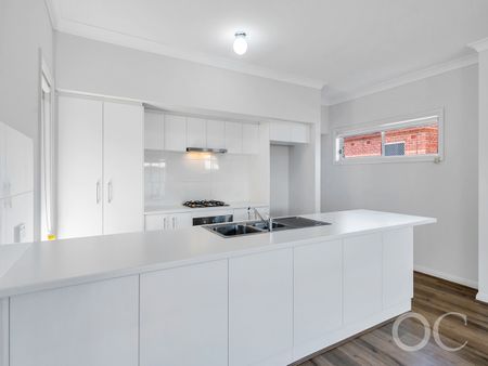 Open The Door to Well-located Living - Photo 5