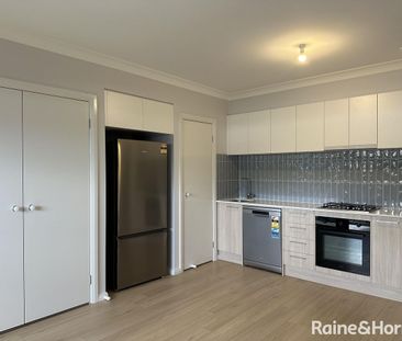 2 Bedroom Granny Flat Available Now - Photo 2