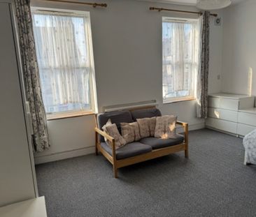 Cecil Road, Hounslow - Photo 3