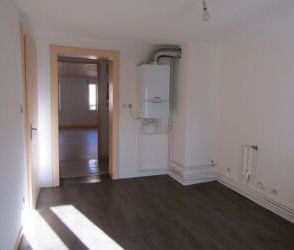 Location Appartement 3 pièces 100 m2 à Raon-l'Étape - Photo 1