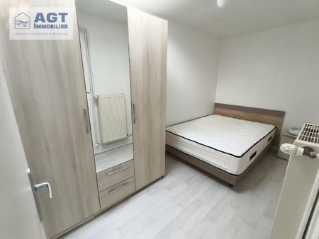 Location Appartement 2 pièces 33m² BEAUVAIS 60000 - Photo 2