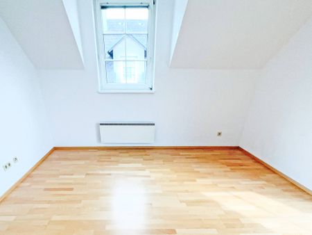Komfortable 2-Zimmer-Wohnung mit Balkon und Kellerabteil! - Photo 3