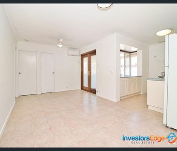 BEAUTIFUL FAMILY HOME - Beachside Safety Bay - Photo 2