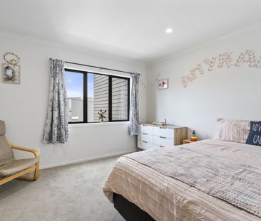 Sunny Tawa Townhouse - Photo 1